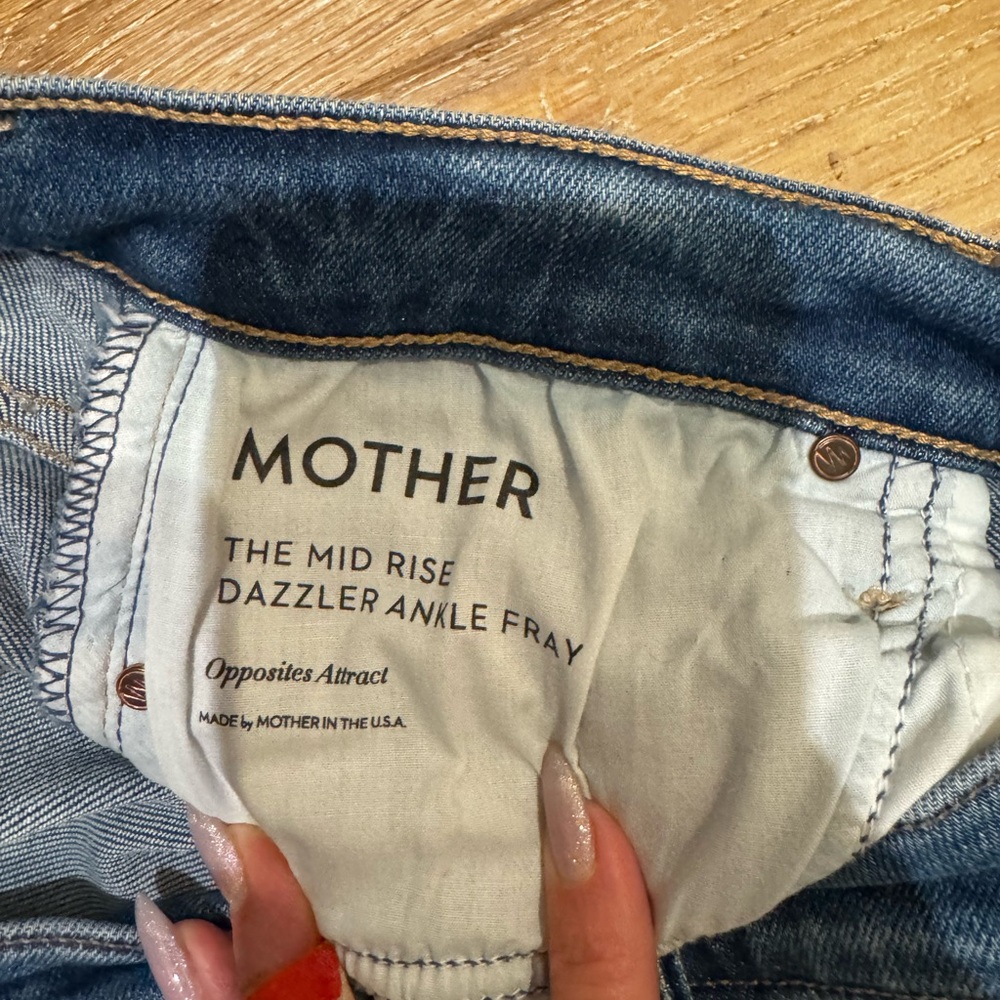 MOTHER the mid rise dazzler ankle fray-opposites attract - Picture 3 of 5
